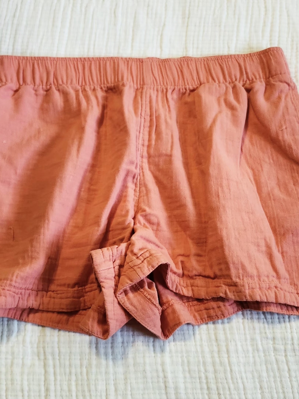 Old Navy Coral Pink Women’s Shorts